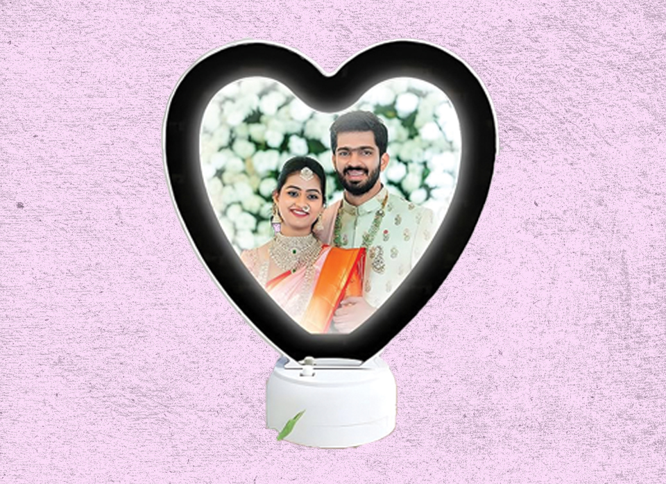 قاب عکس  LED ، طرح قلب