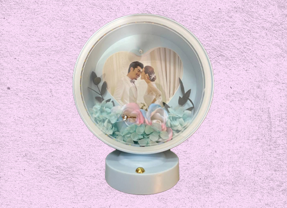 قاب عکس  LED ، طرح دایره گل دار