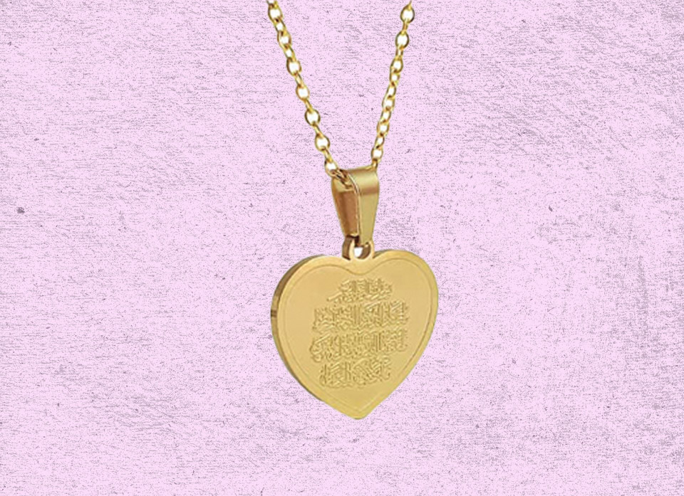 گردنبند استیل طرح قلب رنگ طلایی