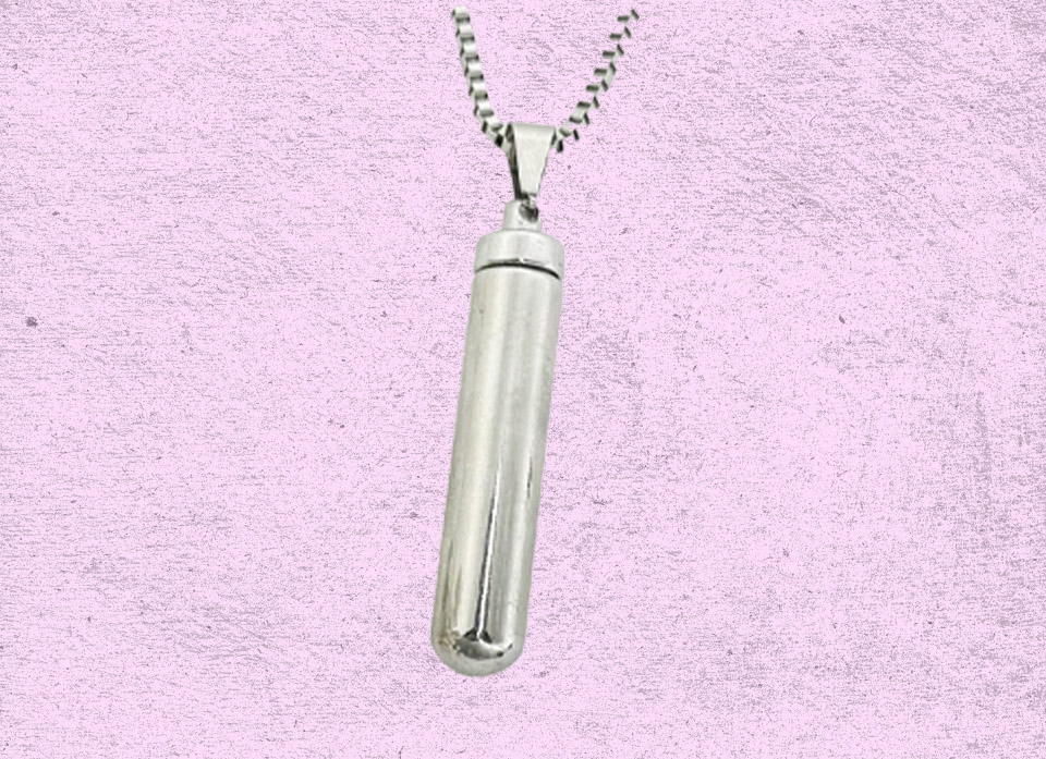 گردنبند استیل استوانه جای حرز رنگ نقره