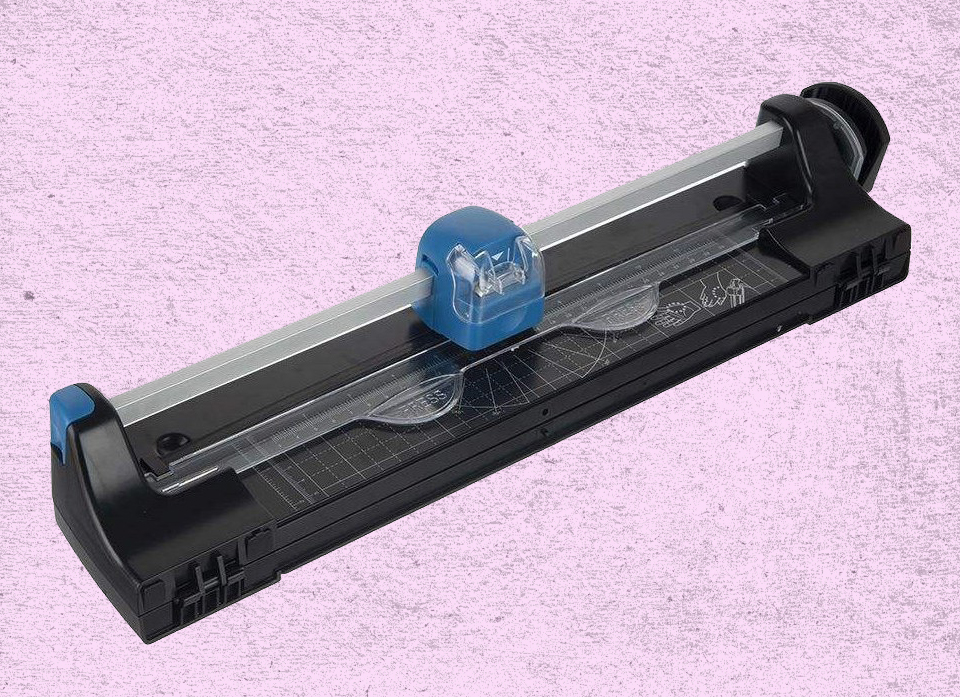 کاتر دستی کاغذ سایز A4 کوچک